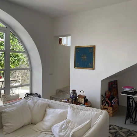 Casa Dei Limoni * Acquacalda